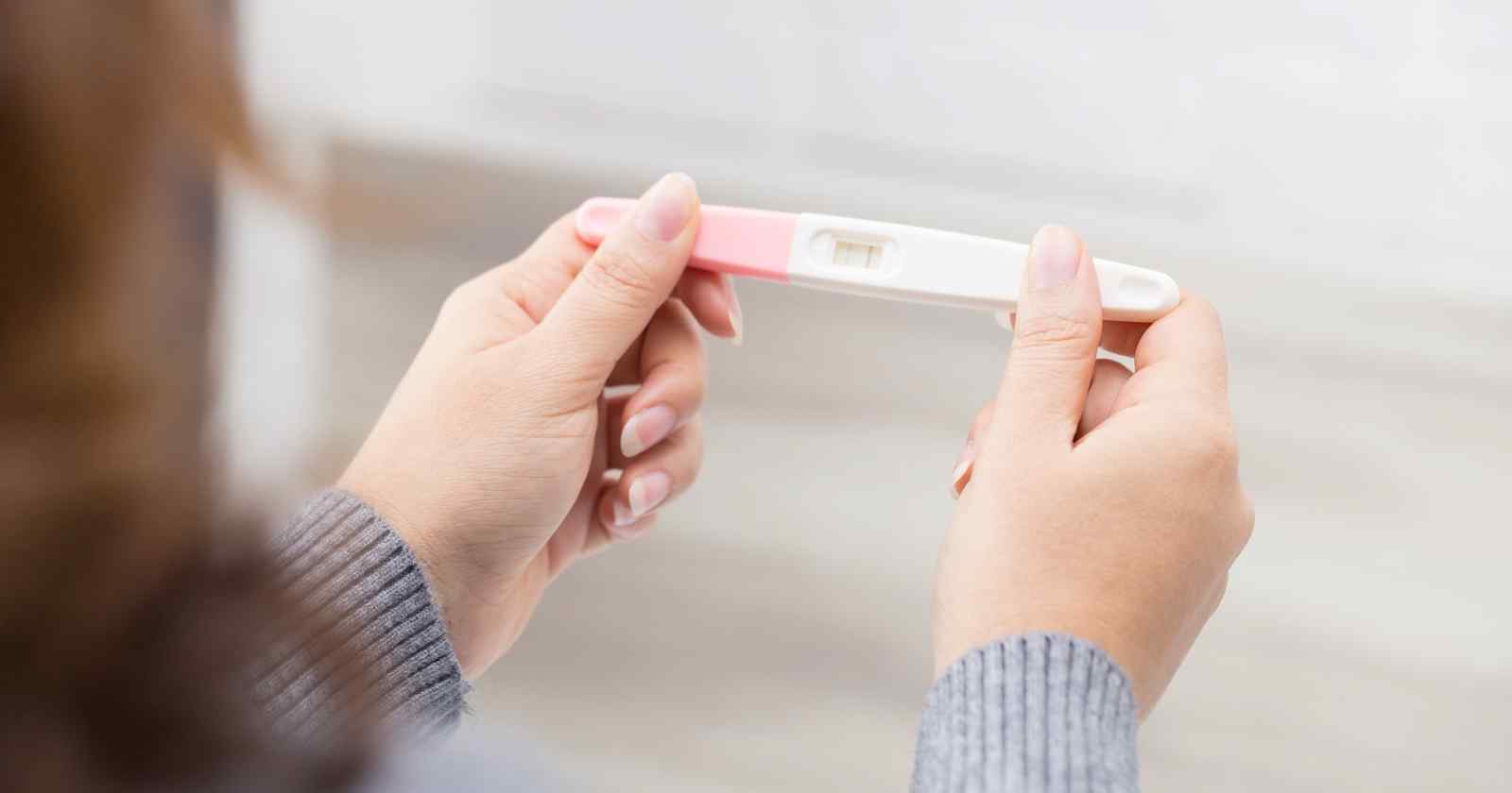 What does getting a negative pregnancy test result mean?